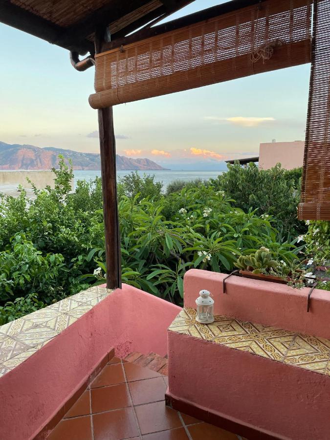 Villa Pomelia, Villa Nel Corso Di Santa Marina Salina A 50 Mt Dal Mare Zewnętrze zdjęcie