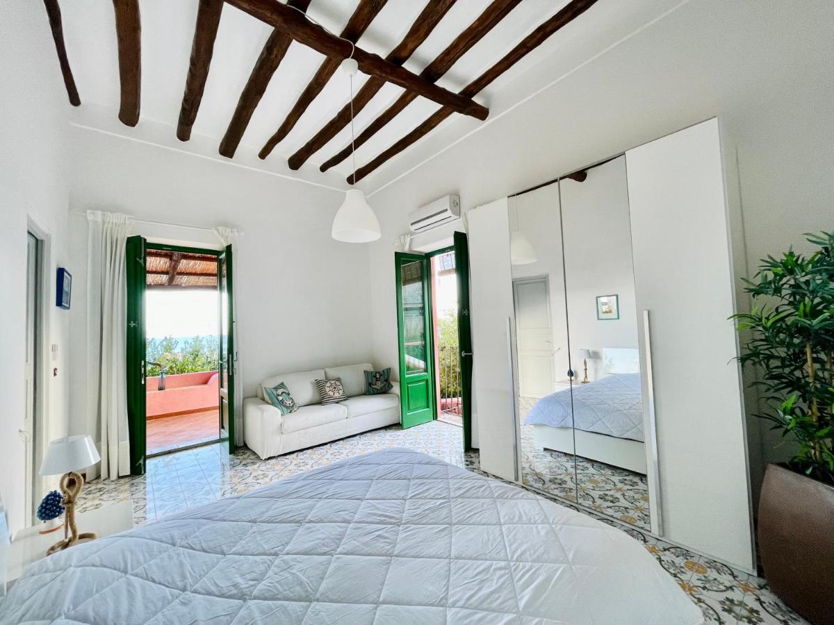 Villa Pomelia, Villa Nel Corso Di Santa Marina Salina A 50 Mt Dal Mare Zewnętrze zdjęcie